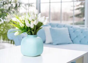 Design your Dream Living Room Buying the Perfect Wooden Center Table