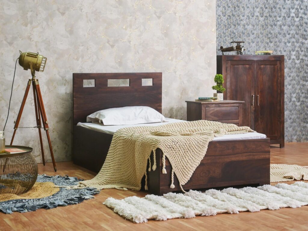 Gangaur Solid Sheesham Wood Single Bed